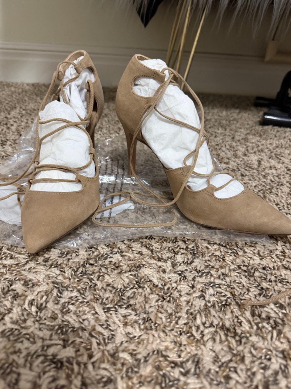 Banana Republic Suede Lace-Up Pointed Heels in Beige size 7